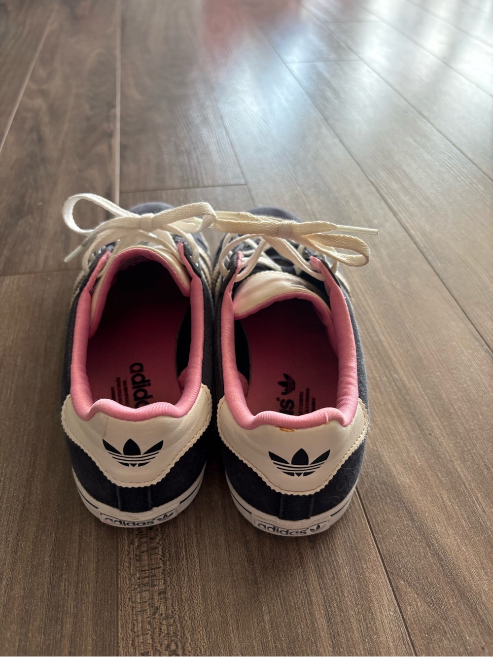 adidas Navy Blue and Pink Women's Low-Top Sneakers - Picture 2 of 4